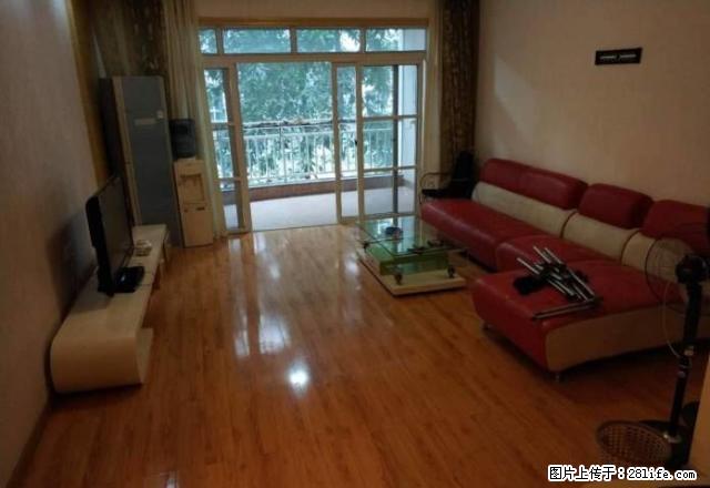 盛世名门 3000元 4室2厅2卫 精装修，封闭小区，有钥！ - 房屋出租 - 房屋租售 - 贵港分类信息 - 贵港28生活网 gg.28life.net