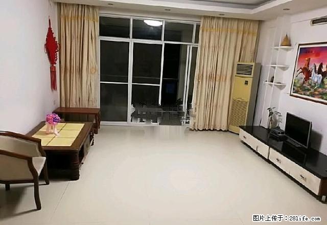 房子好不好，看了就知道，国际新城 1900元 4室2厅2卫 - 房屋出租 - 房屋租售 - 贵港分类信息 - 贵港28生活网 gg.28life.net